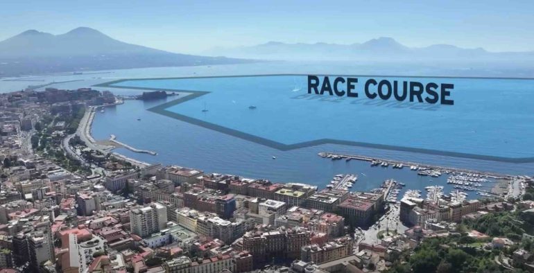 Napoli punta a restituire l’accesso pubblico al mare con le nuove pedane dell’America’s Cup
