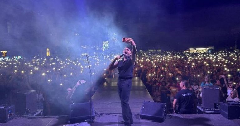 Oltre 11.000 fan a Cerignola per il concerto di Daniele De Martino