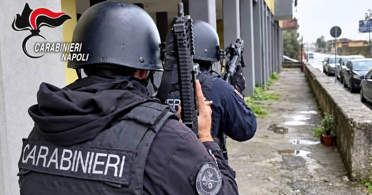 I carabinieri in azione ad Arzano