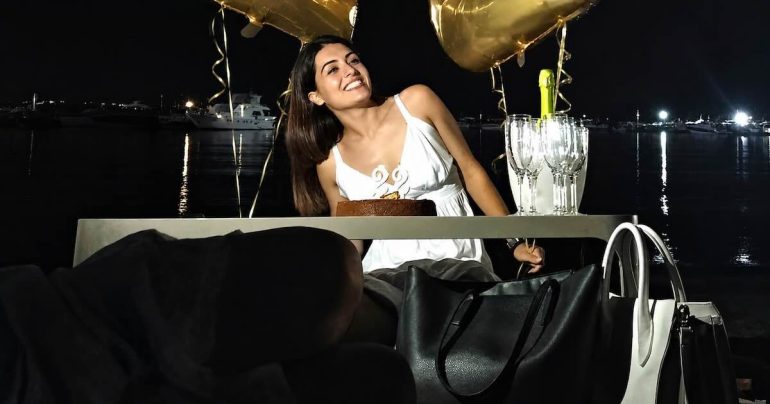 Scontro all’incrocio a Nola, si indaga sulla velocità. Il dramma di Alessia De Muzio
