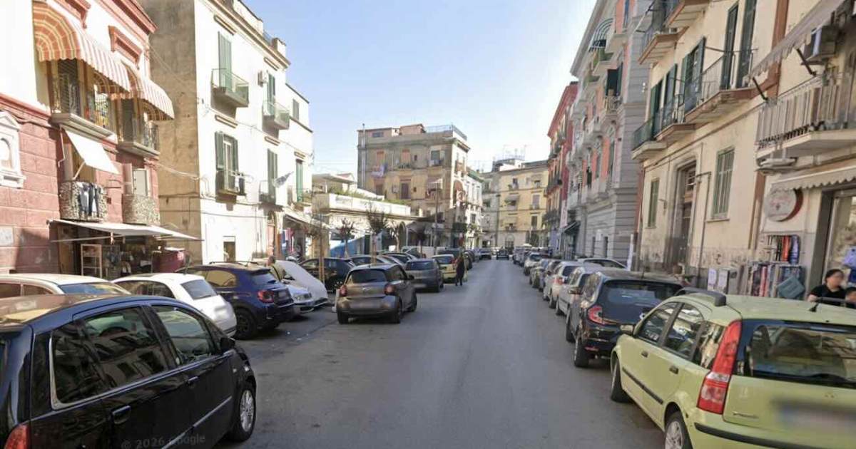 Via Dante a Secondigliano