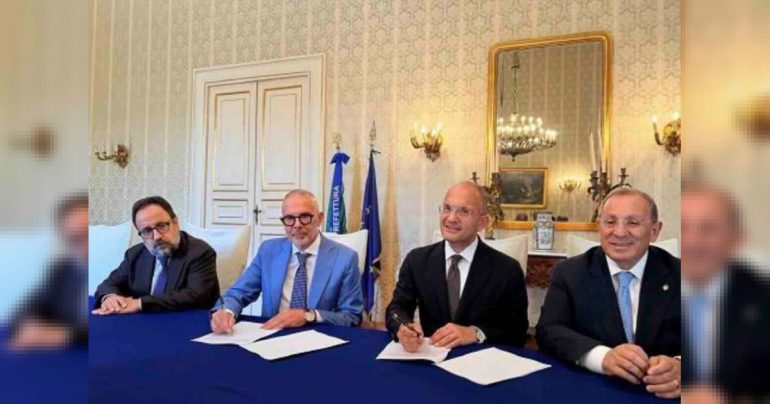 Sisma, il modello Centro Italia diventa riferimento per Ischia: firmato a Napoli l’accordo tra Castelli e Feola