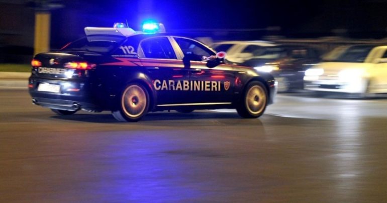 Truffano anziana, fuga a folle velocità tra Toscana e Umbria: fermati due campani