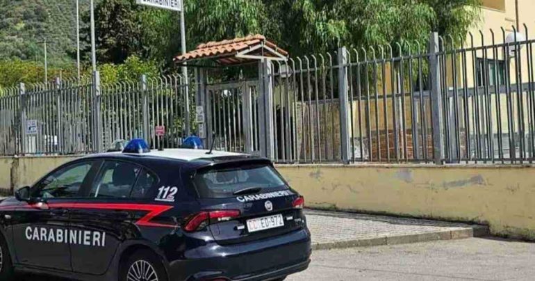 Vallo di Lauro, sequestrati nove fucili e munizioni a un 60enne dopo i litigi condominiali