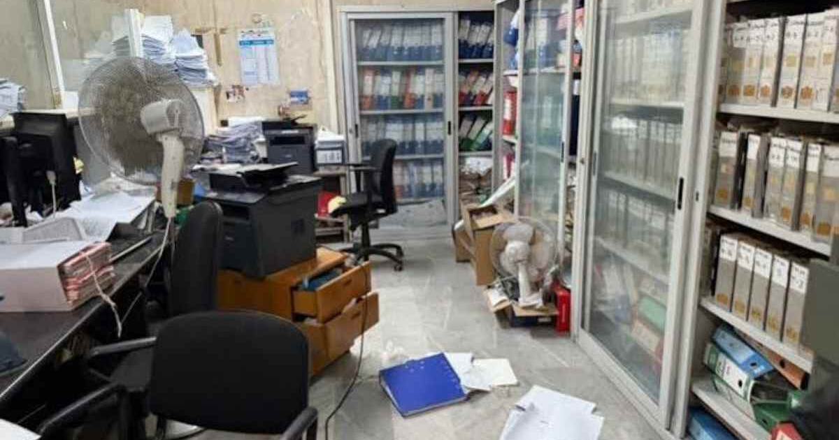 Colpo agli uffici comunali di Castel Volturno: PC e tablet recuperati, arresto di un uomo