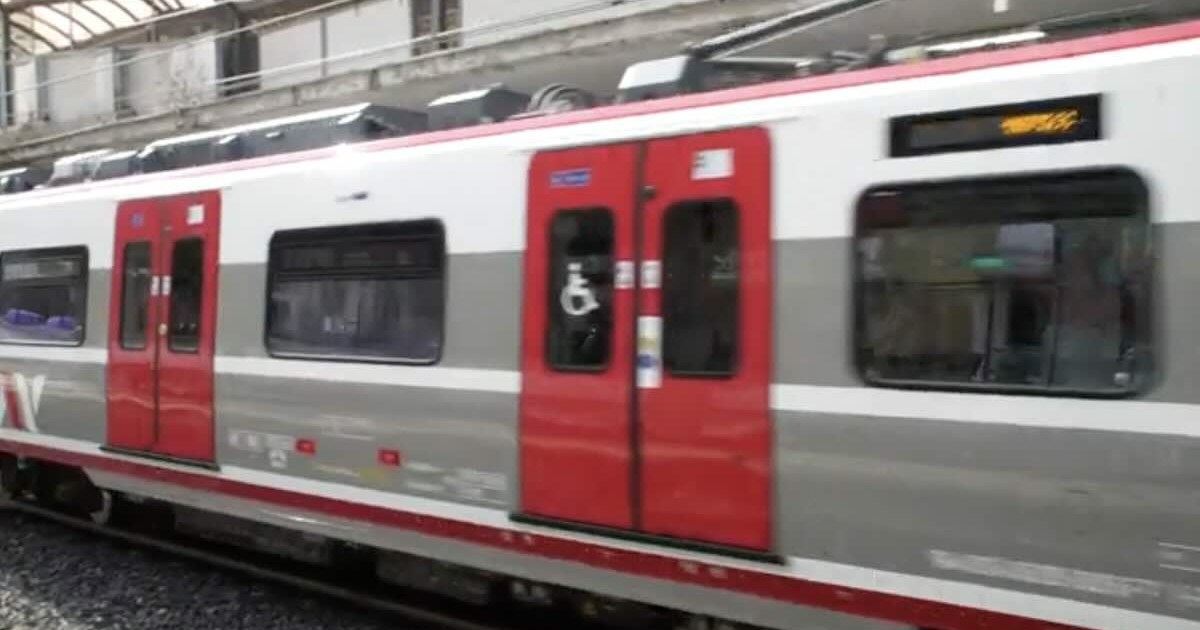 Napoli-Sorrento: quattro fermate riattivate e 280 corse al giorno con treni ogni 30 minuti Napoli-Sorrento: quattro fermate riattivate e 280 corse al giorno con treni ogni 30 minuti