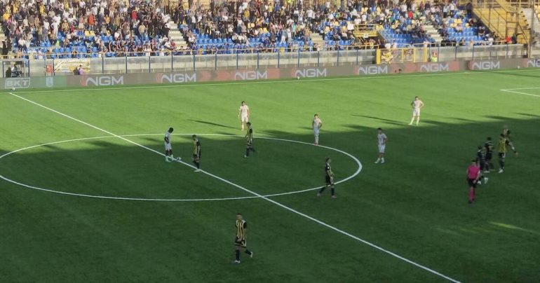 Juve Stabia show, Südtirol asfaltato 3-0: prima festa in casa per i ragazzi di De Giorgio