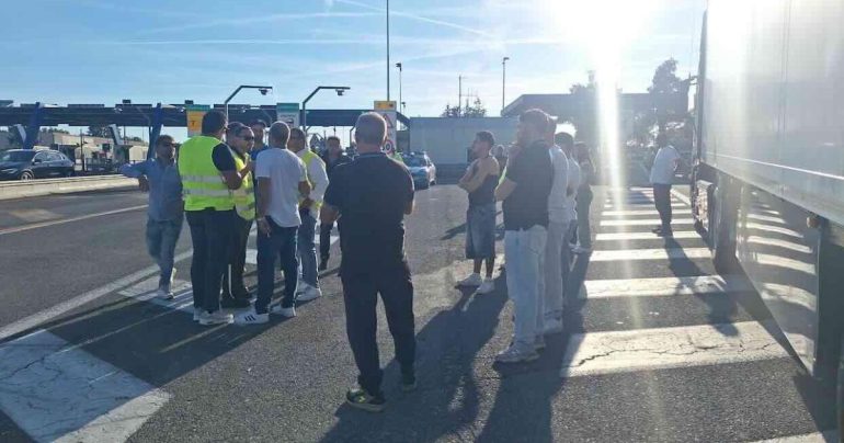 Protesta carburanti, ecco la mappa dei blocchi in Campania