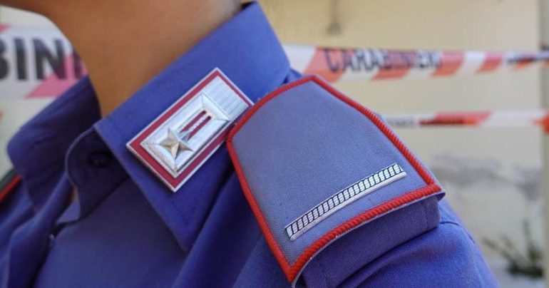 Maxi blitz in un’azienda alimentare: scoperto lavoro nero e cibi mal conservati. Attività sospesa
