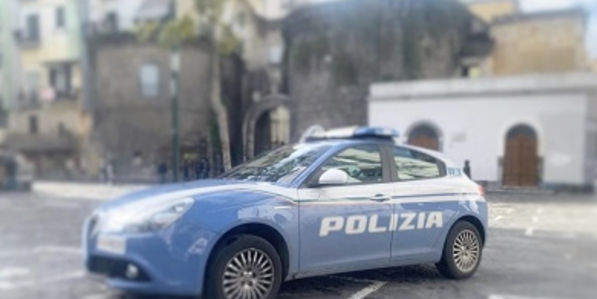 Napoli: arrestato 33enne per detenzione di droga dopo controllo in Piazza Capuana