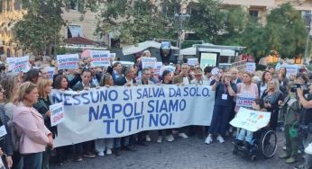 Napoli, il Vomero scende in piazza: ‘Basta violenza, nessuno si salva da solo’
