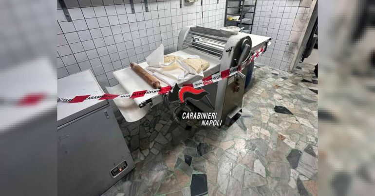 Napoli, sequestrata la pasticceria horror nel rione Vasto