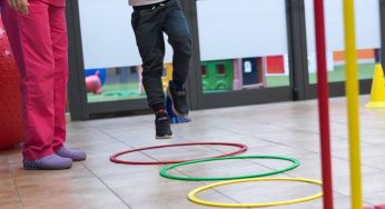 Pozzuoli, ragazzo autistico precipita dal terrazzo e muore