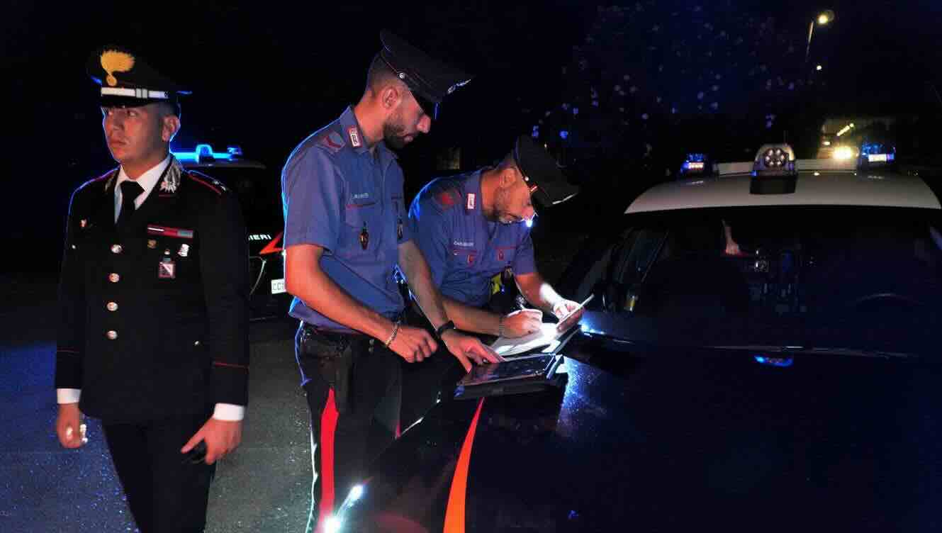 Truffa da 1.600 euro nel Casertano: due denunciati per aver finto di noleggiare un’auto Europcar