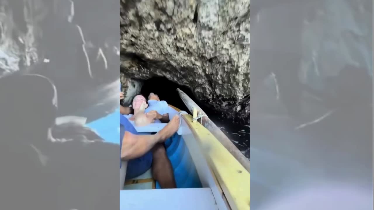 Grotta Azzurra, barca s’inabissa durante il tour: il video virale sulle tv americane