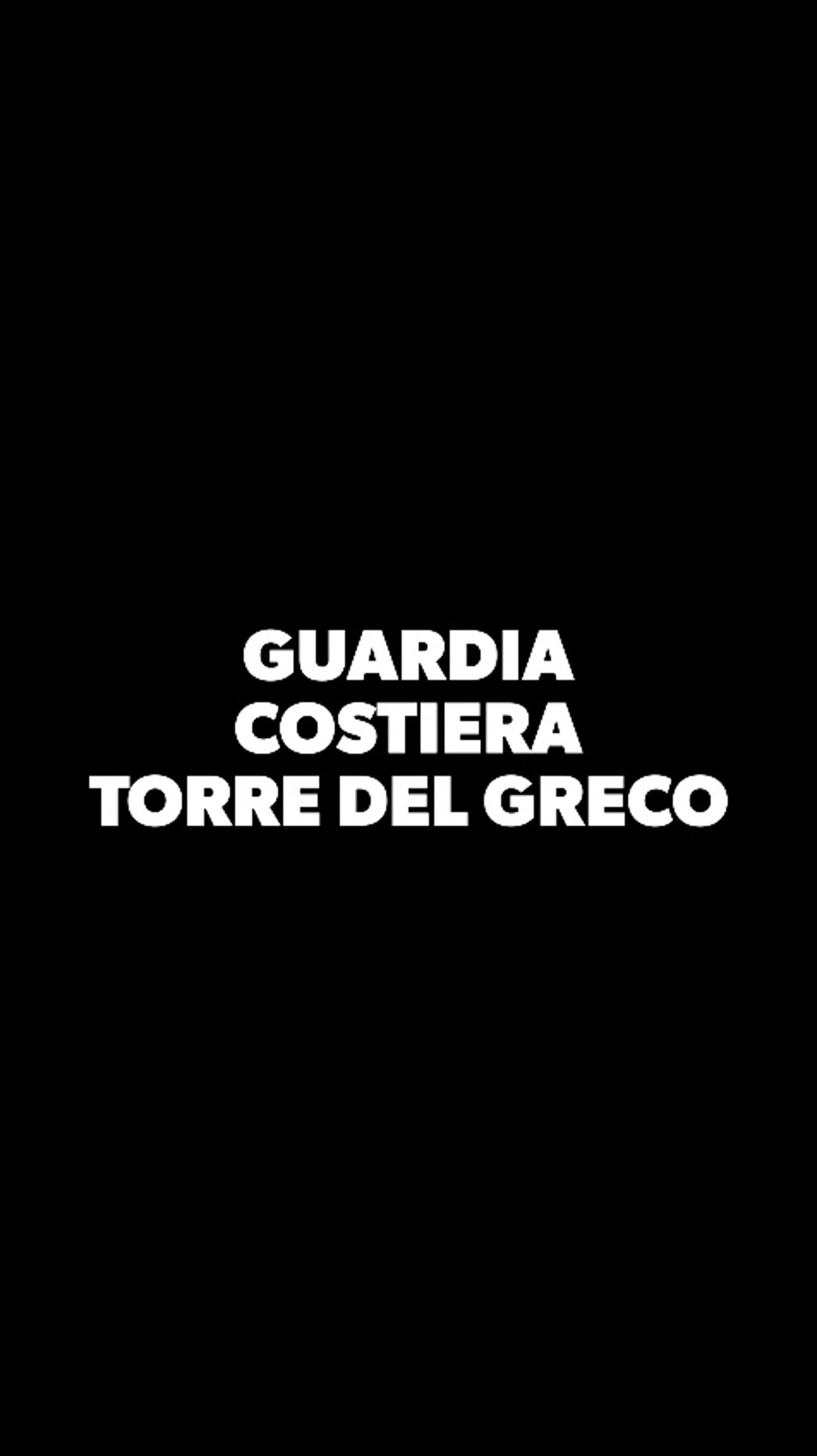 Torre del Greco, sequestrata storica struttura turistica sulla spiaggia