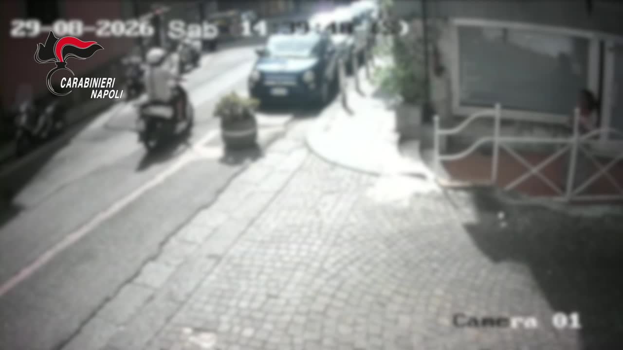 Napoli, lo scippatore di via Cilea incastrato dalle telecamere
