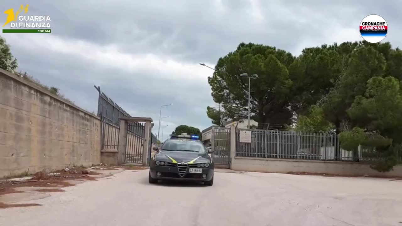 Asse del contrabbando tra Napoli e Foggia: 8 misure cautelari